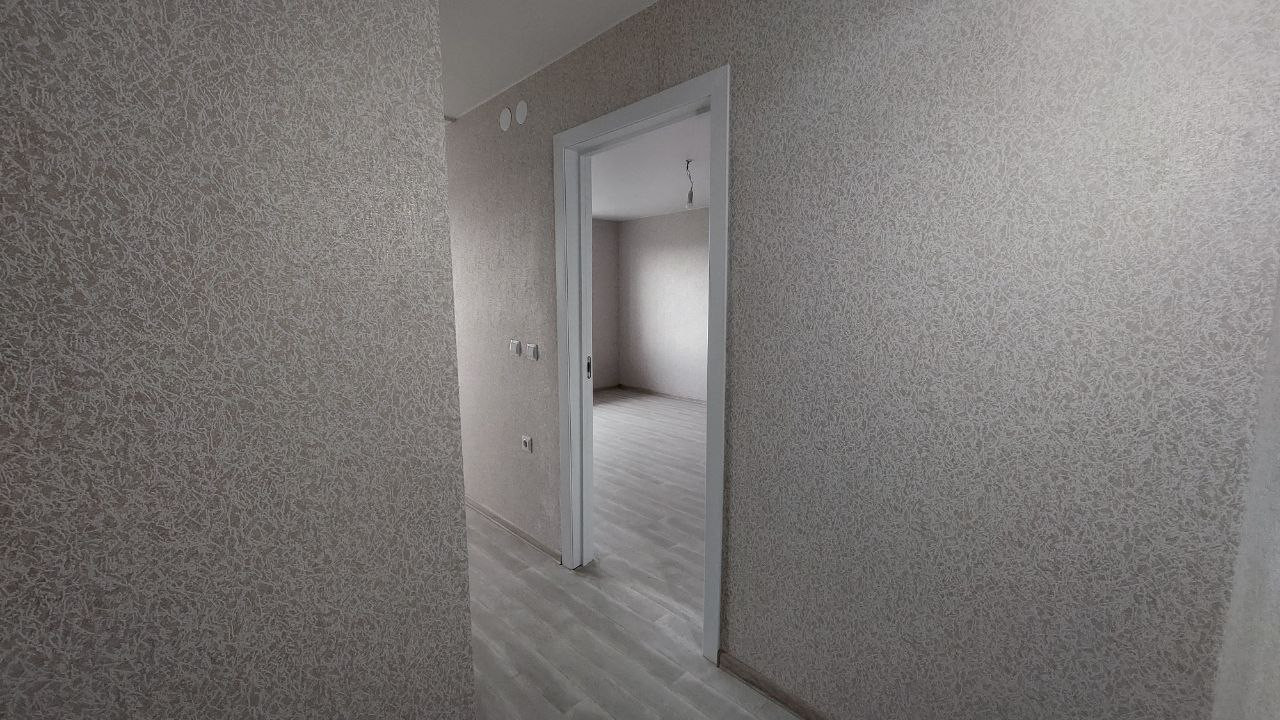 Продам 1 к квартиру 17 ЖМР