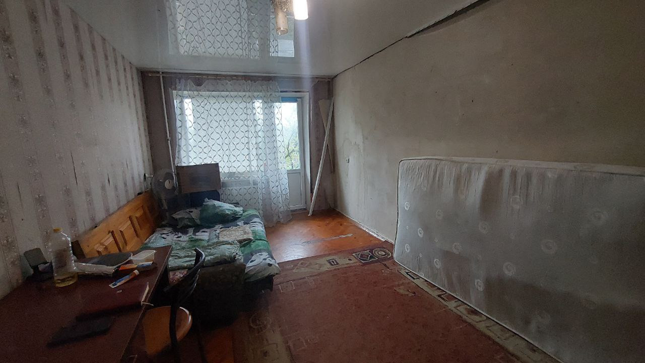 Продам 1 к Парк Победы-Самолет