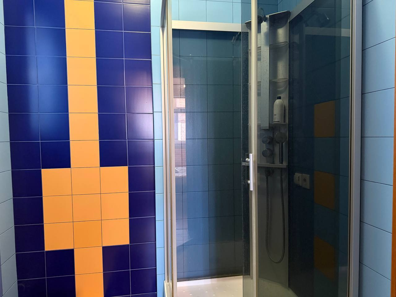 Продам 3х комн кв элитном доме