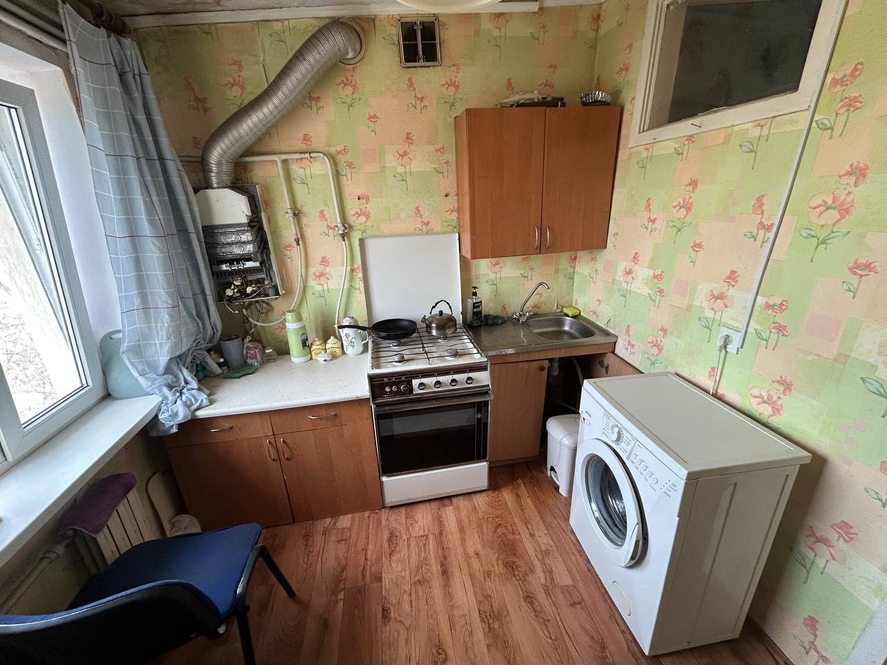 1-комн. квартира, 42 м², Респ. Донецкая Народная, г. Мариуполь, пер. Днепропетровский