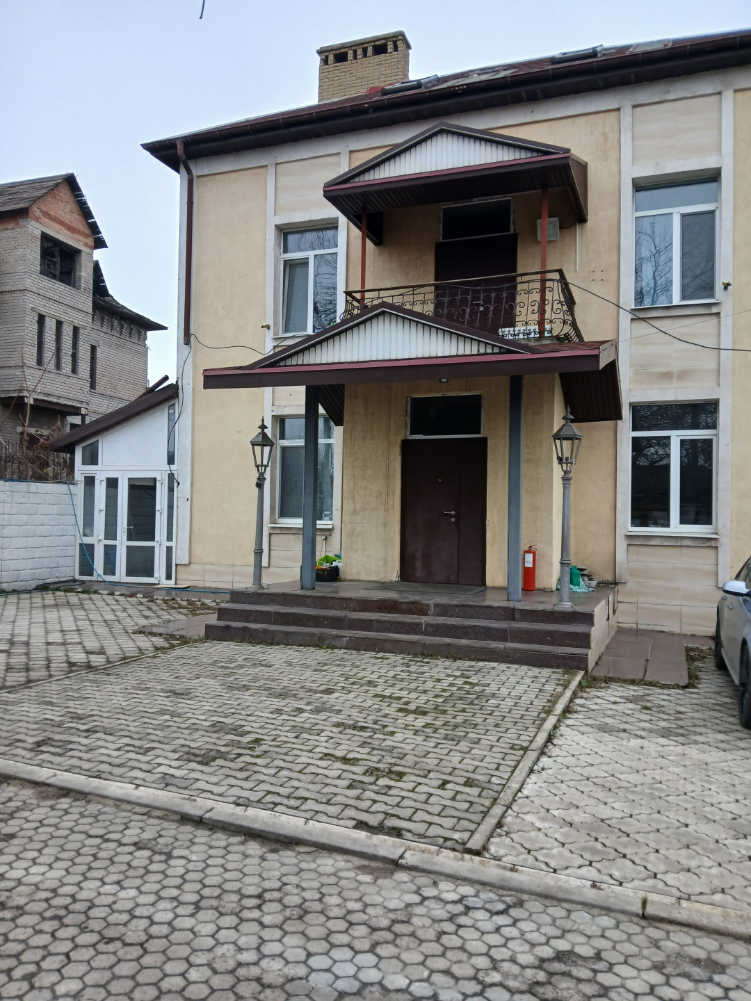 4-комн. дом, 251 м², Респ. Донецкая Народная, г. Мариуполь, р-н Приморский, ул. Зеленстрой