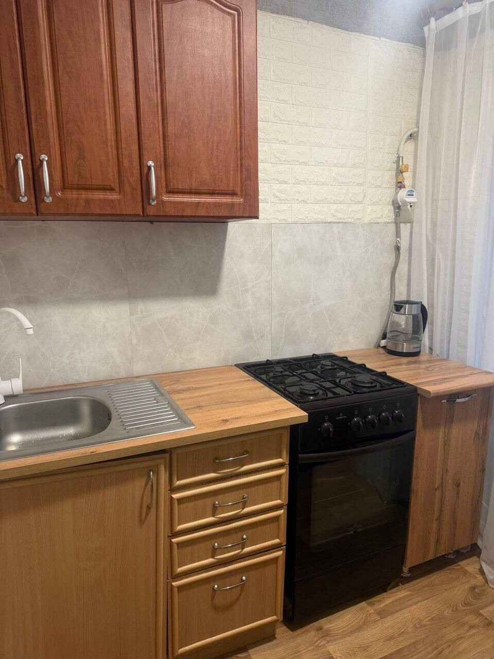 Квартира, 31 м², Респ. Донецкая Народная, г. Мариуполь, р-н Приморский, ул. Гагарина