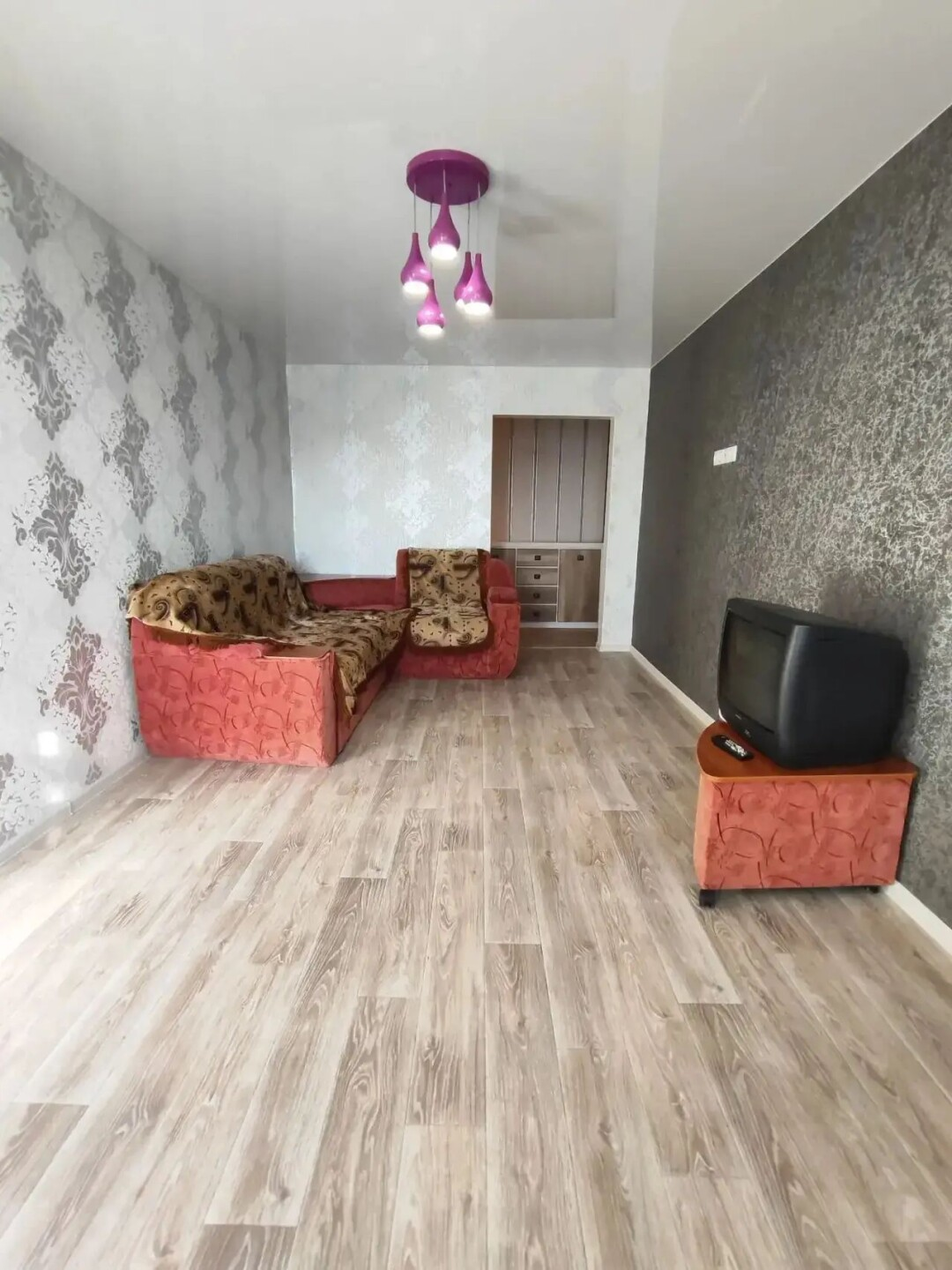 Квартира, 51 м², Респ. Донецкая Народная, г. Мариуполь, р-н Центральный, пр-кт Металлургов