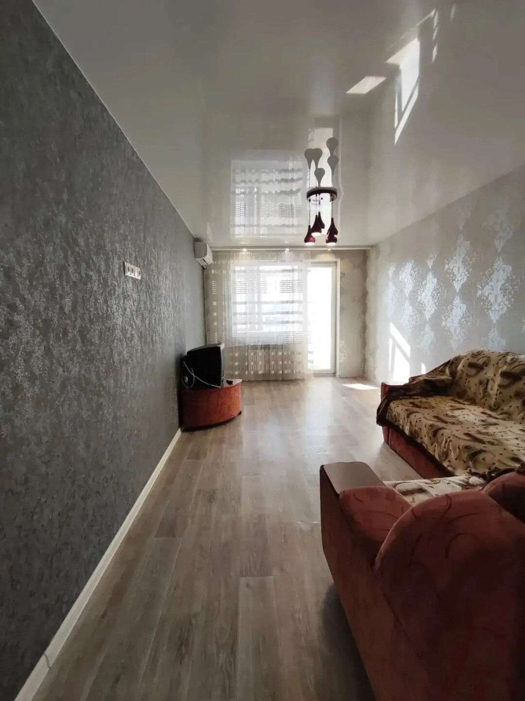Квартира, 51 м², Респ. Донецкая Народная, г. Мариуполь, р-н Центральный, пр-кт Металлургов